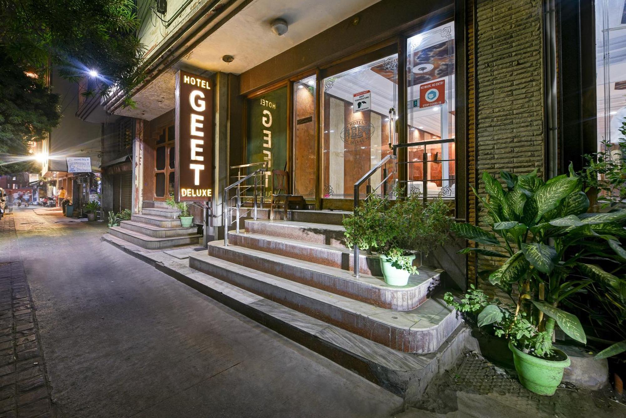 Hotel Geet Deluxe Nova Deli Exterior foto